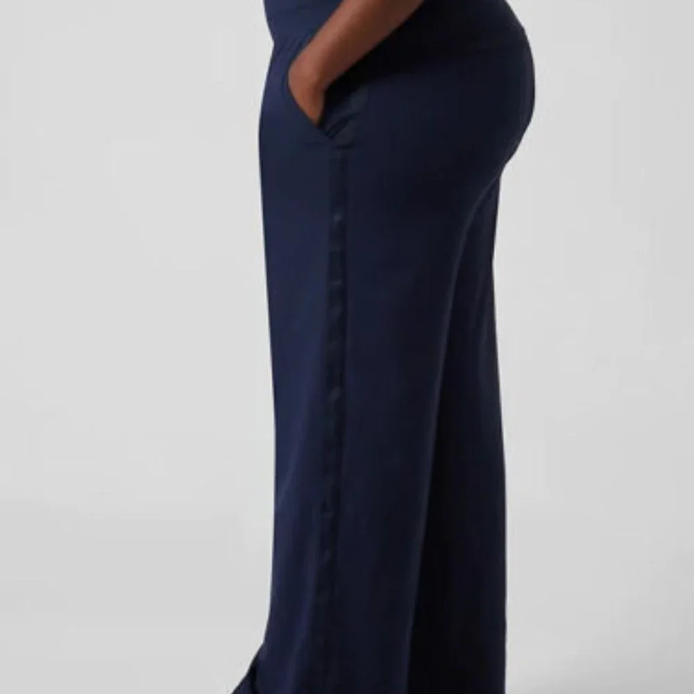 Athleta 2021 Nolita Wide Leg Pants Navy Blue Women's Plus Size 24 H13676 - Picture 5 of 13